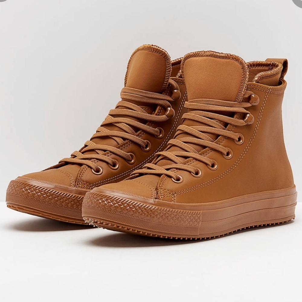 Converse Chuck Taylor Hi Cut